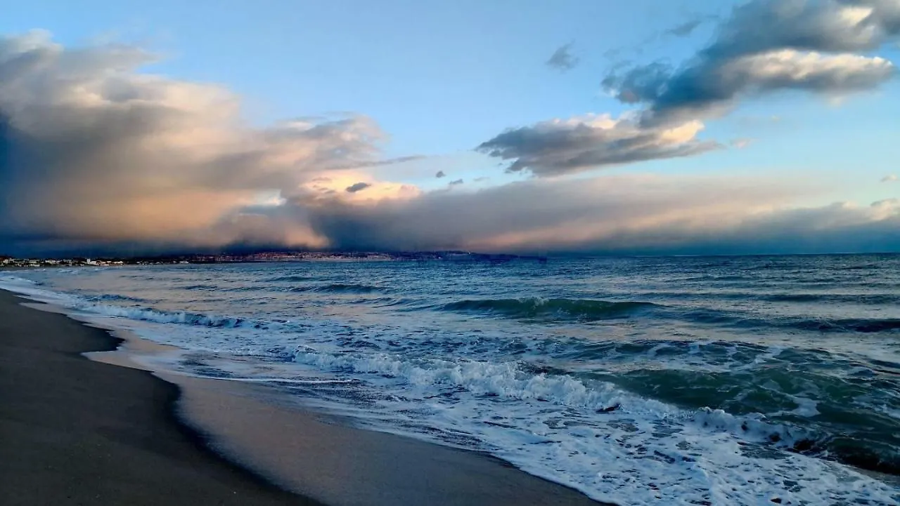 Beach Home Agnone Bagni