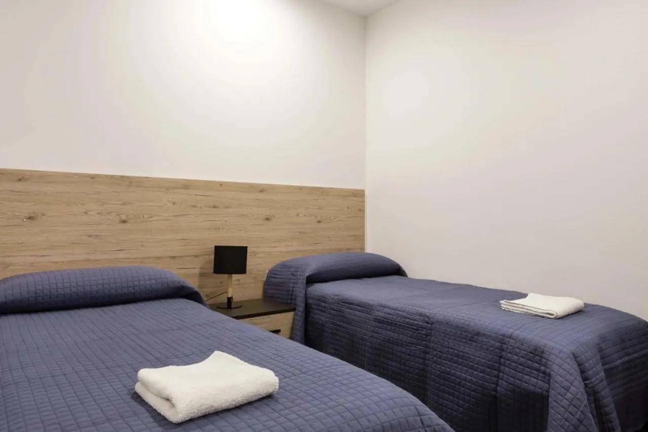 Beach Home Agnone Bagni 0*,